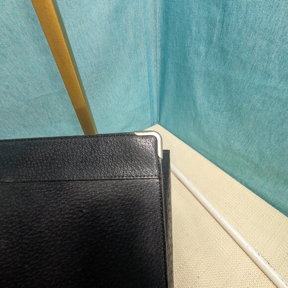 VALENTINO GARAVANI BLACK LEATHER CLUTCH AUTH VTG FEATURING GOLDEN HARDWARE - Picture 10 of 13